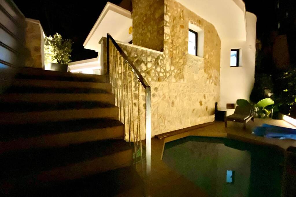 Vakantiehuis Beautiful Designer In